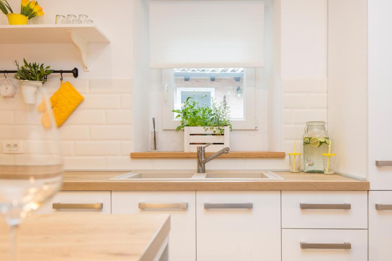 Apartman Alberti Labin  Buitenkant foto